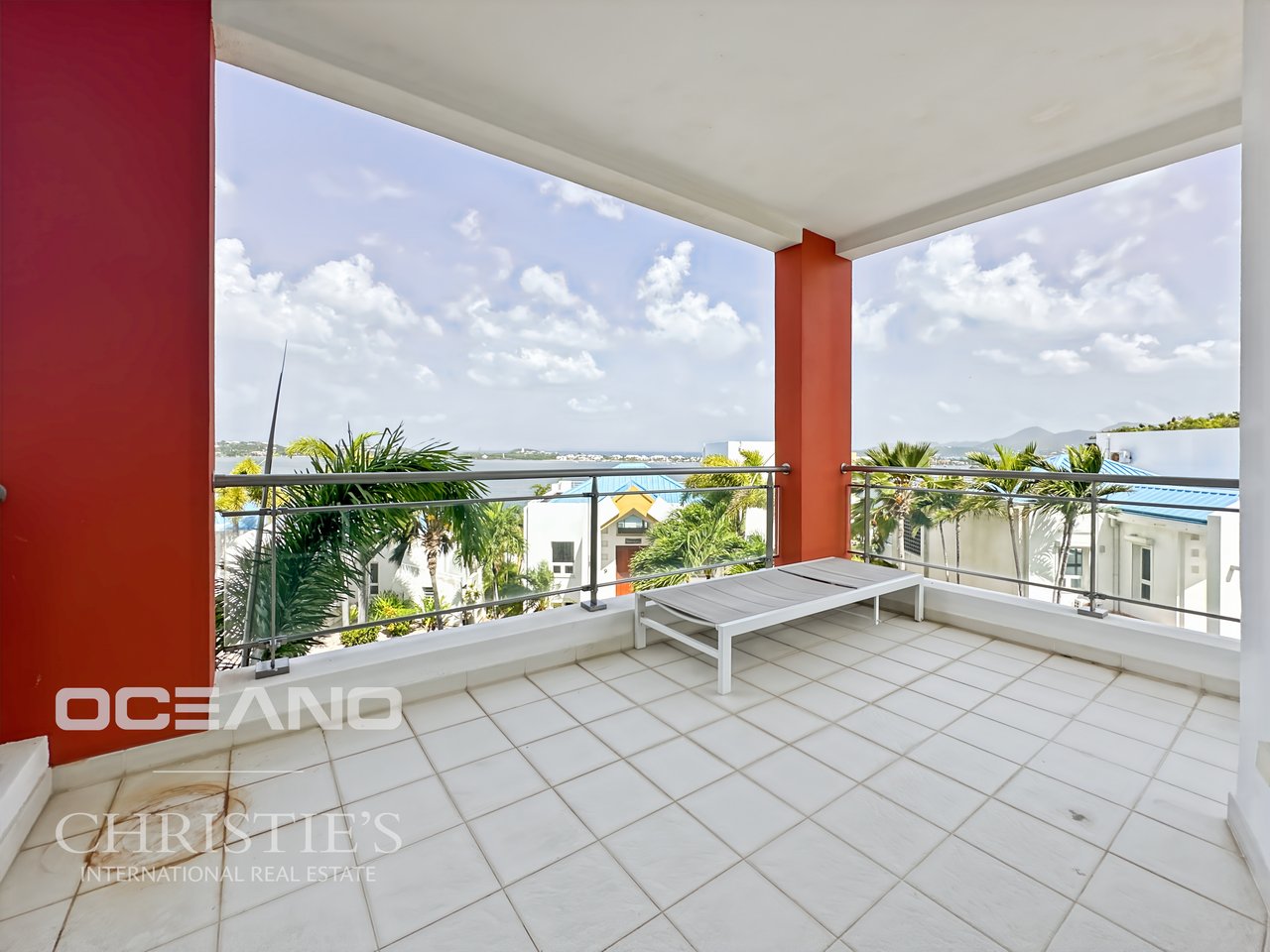 AQUAMARINA - BEAUTIFUL AND CONTEMPORARY DESIGNED 2 BEDROOM CONDOMINIUM