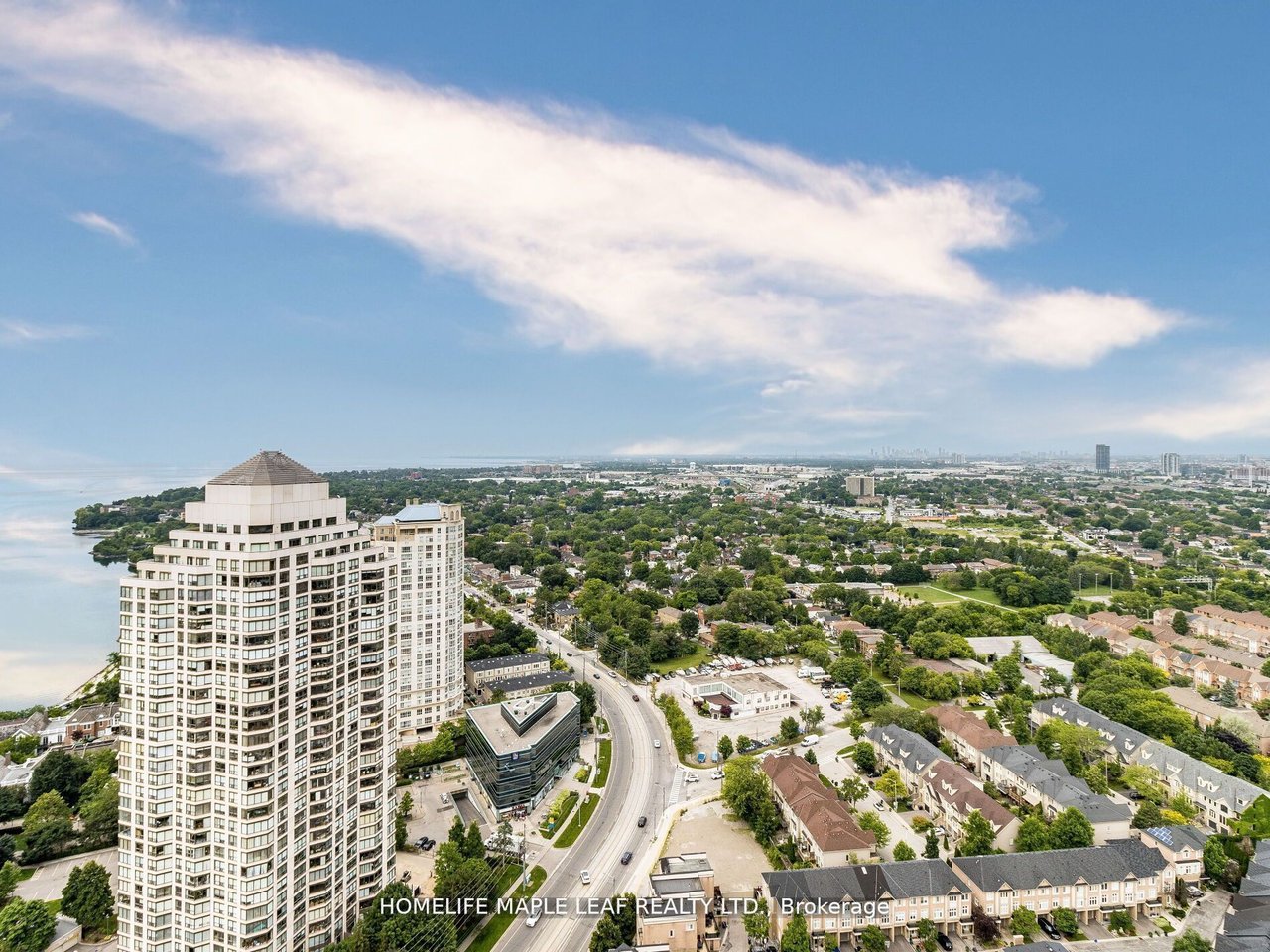 LAKESHORE PENTHOUSE