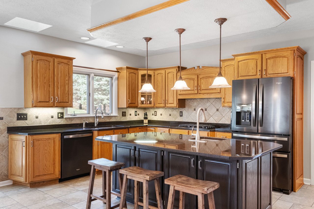 913 Highlander Circle