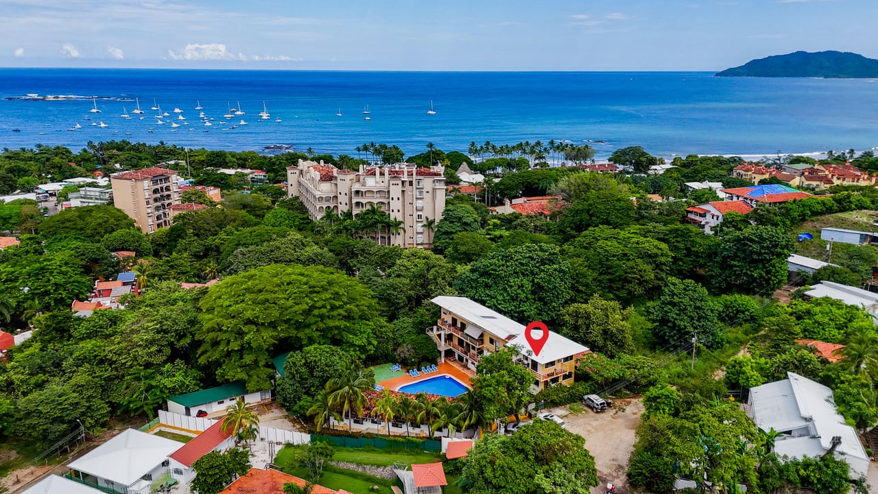 Eleri #17 | Tropical 3-Bedroom, 3-Bath Condo Just Steps from Tamarindo Beach