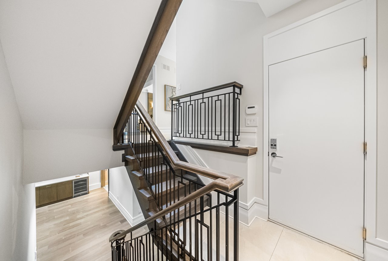 163 Cortleigh Boulevard