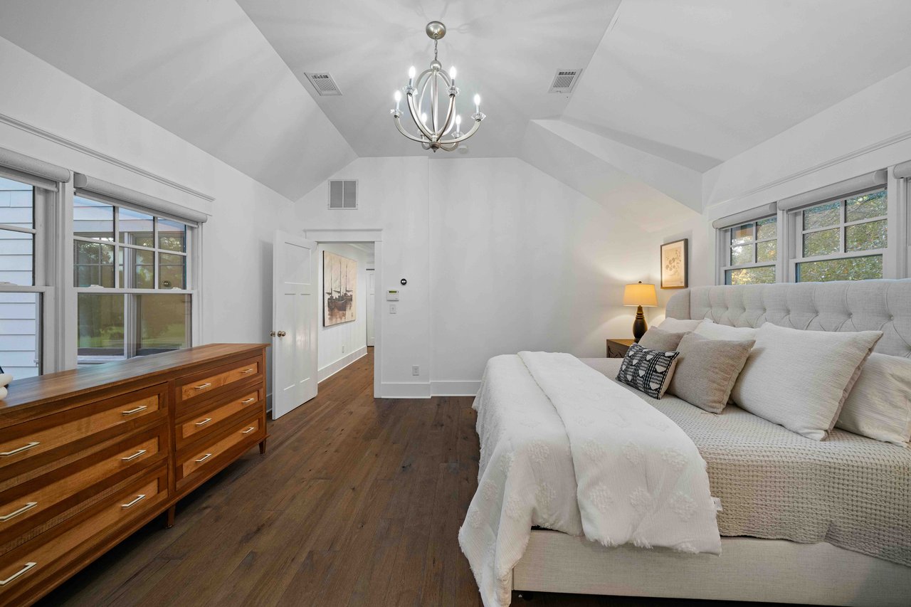 466 Bridlewood Circle