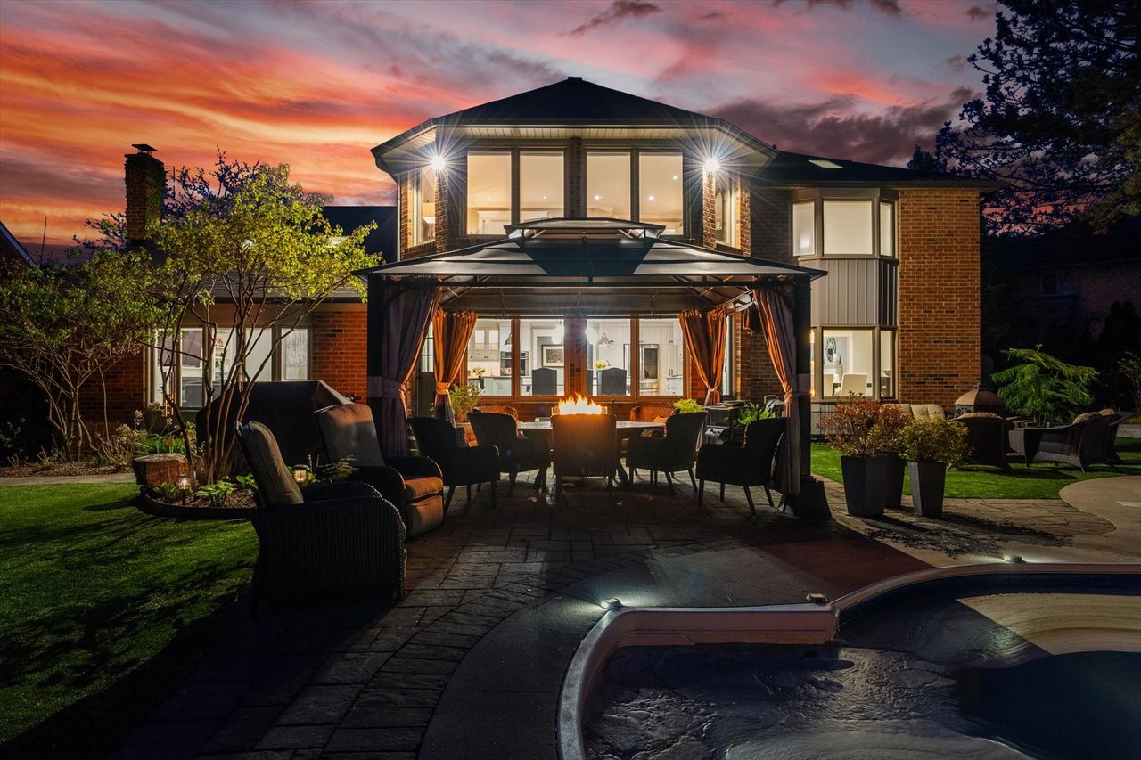 1662 Roundleaf Court