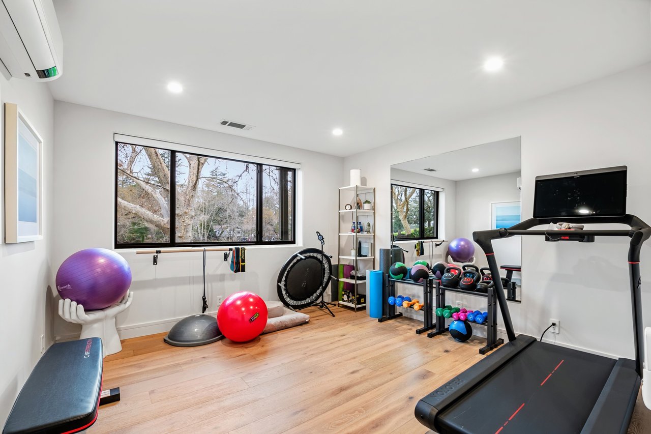 350 Deer Hollow Drive