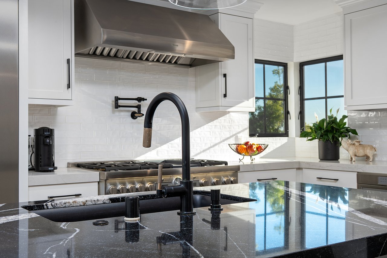 1455 Clove Street, Point Loma — New Listing With Panoramic Views + Pool