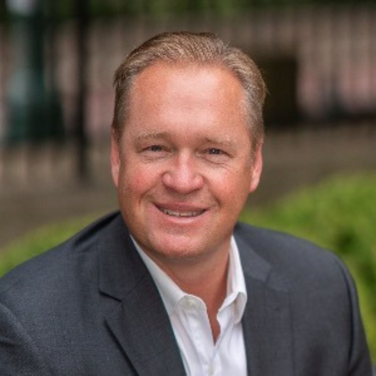 Chad Dennis Canton OH Real Estate Agent Headshot