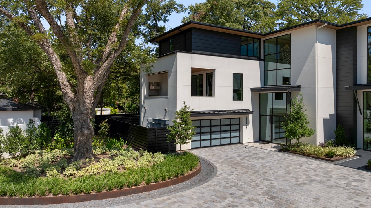 2503 Westlake Dr #302