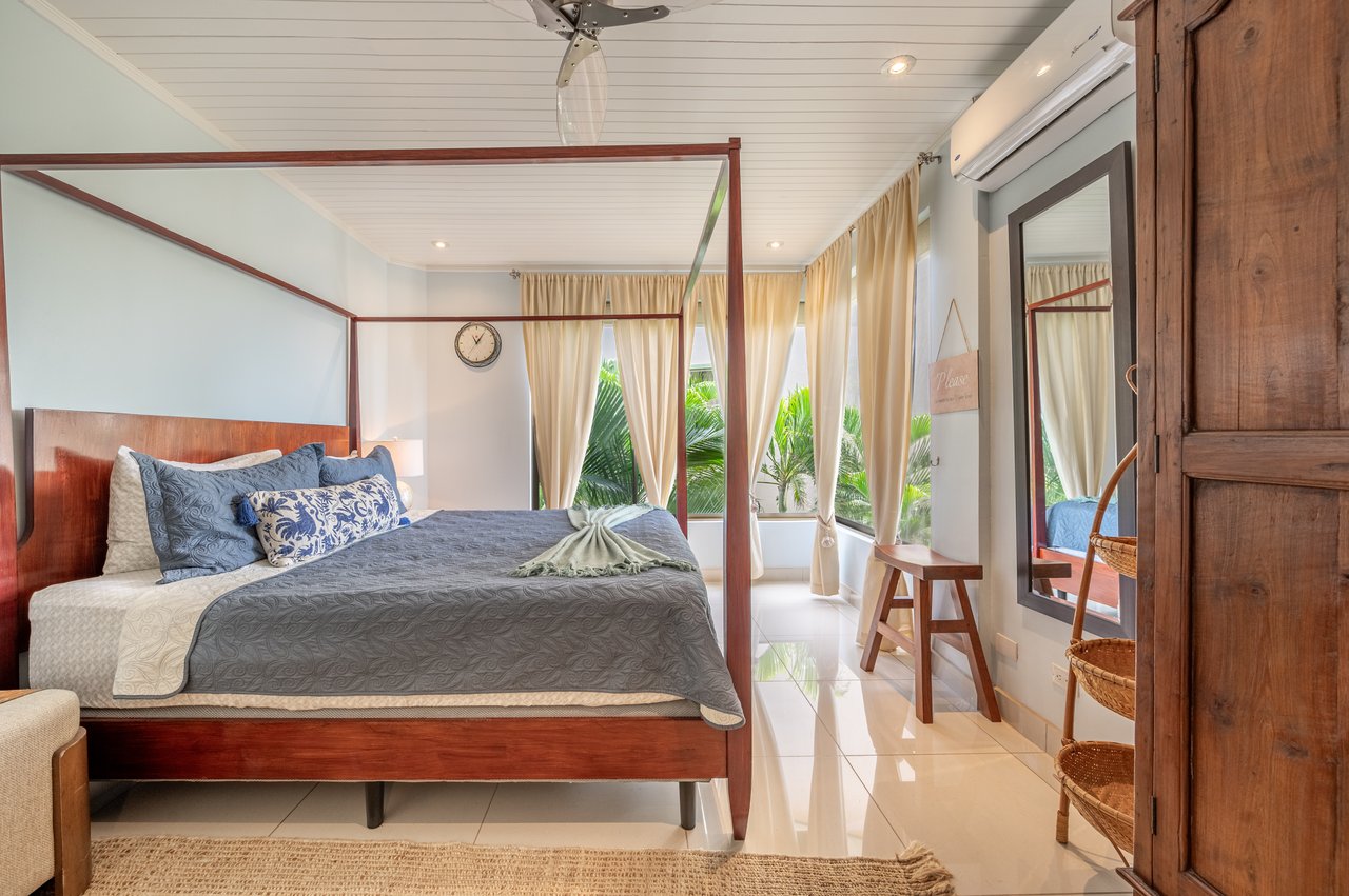 Punta Plata 504 | Ocean-View Beachfront Condo in Playa Flamingo