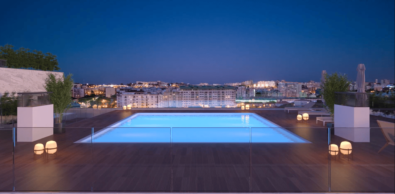 Modern 3-Bedroom Apartment with Expansive Terrace and Garage – Elevated Living in Setúbal, Portugal