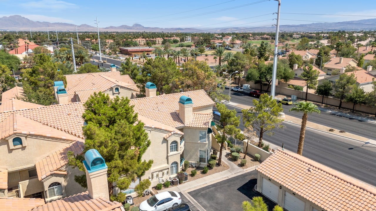 2251 Wigwam Parkway 218