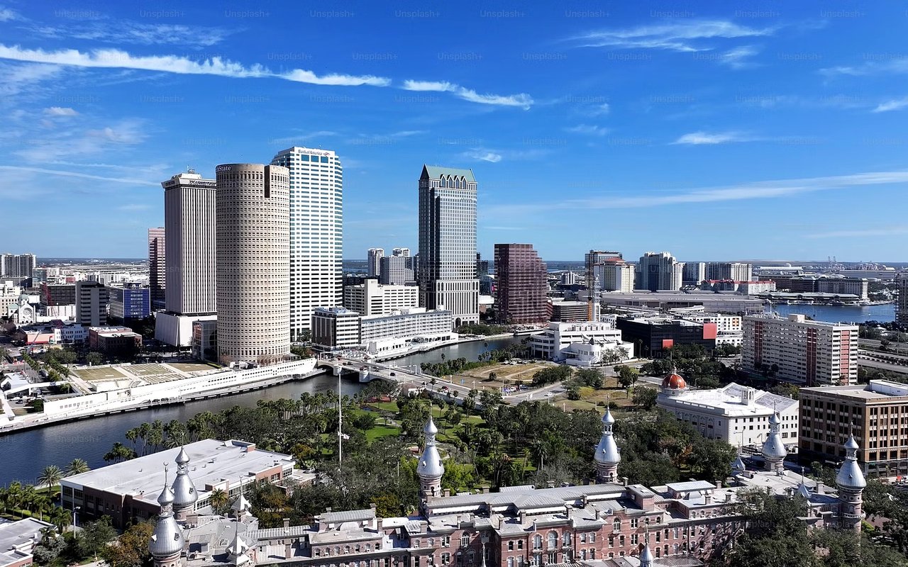 Selling Your Commercial Property in Tampa? What Investors Are Looking For