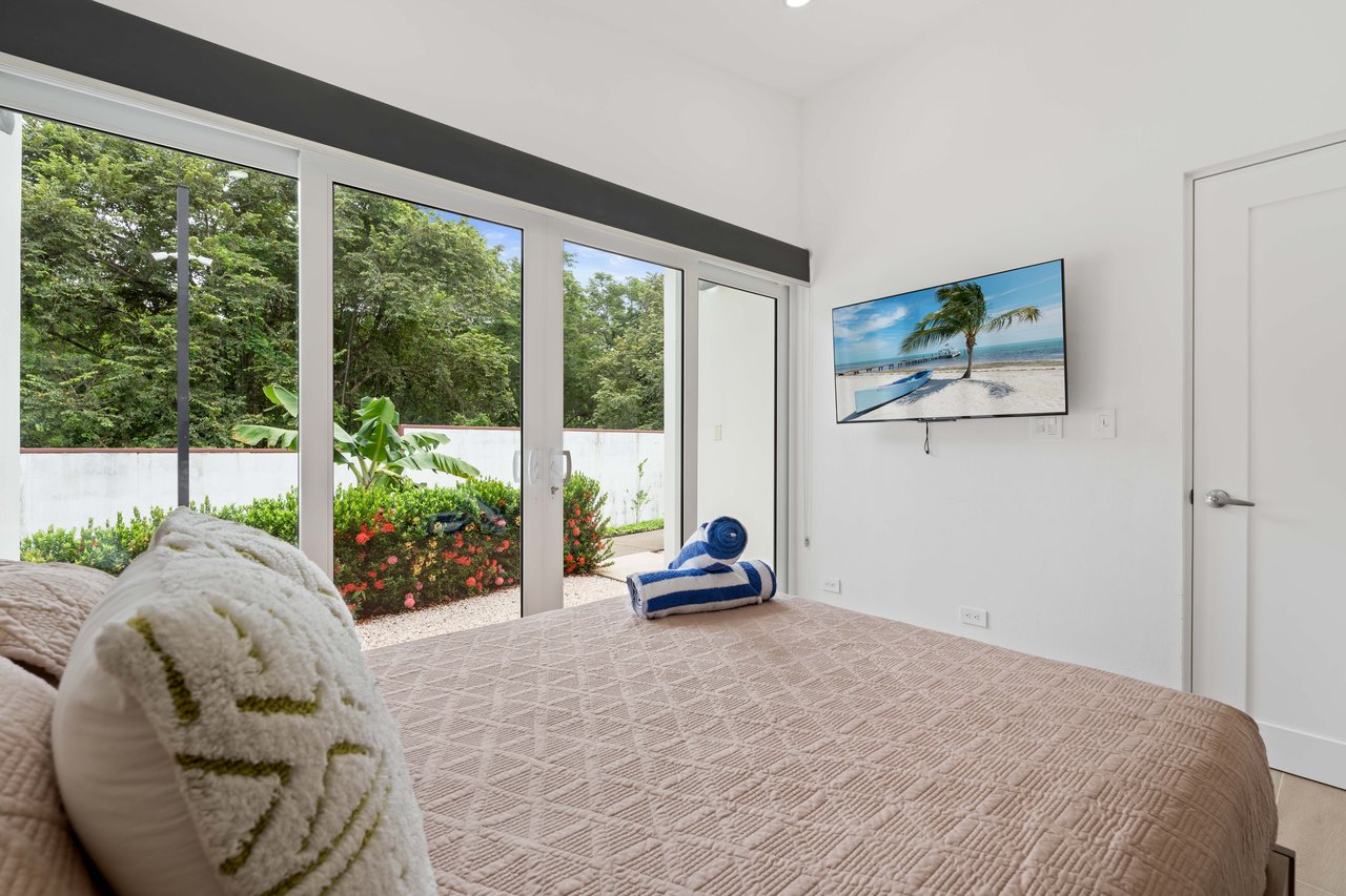 Enclave B5 | Modern 3-Bedroom Villa in Gated Community Near Avellanas Beach