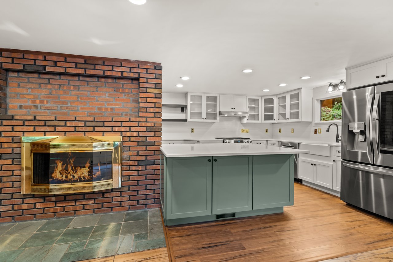 158 Buffalo Hollow Rd