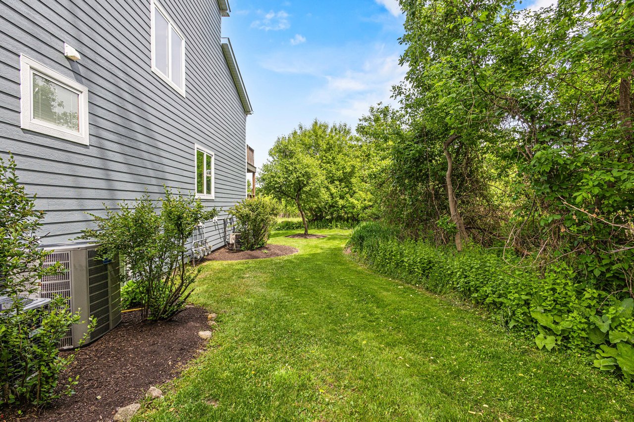 355 Havenwood Dr. Unit 8 Lake Geneva