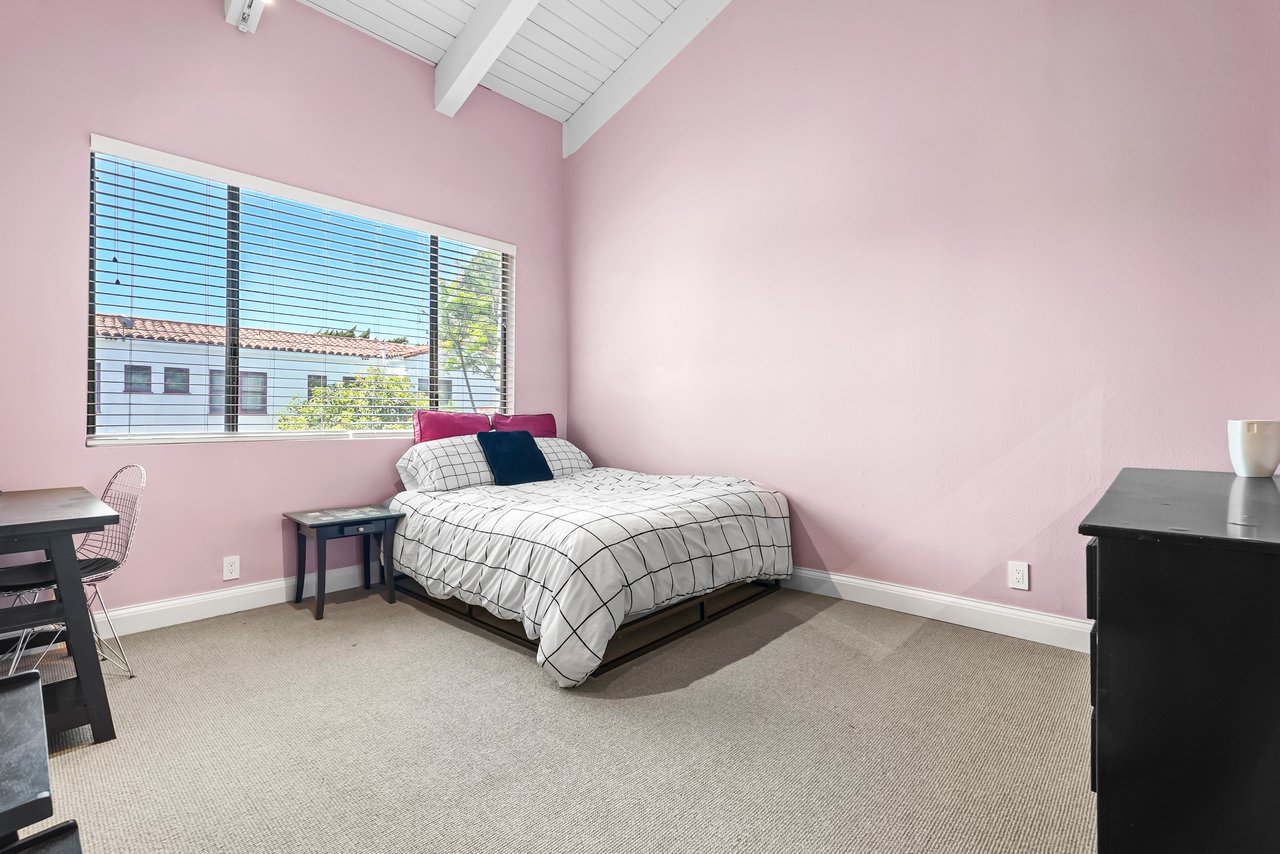 1013 16th St Unit: 101