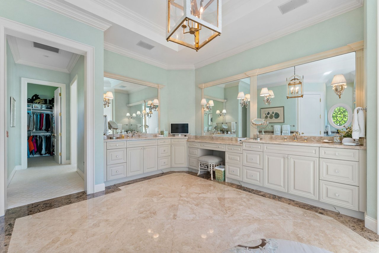 1155 Lake House Drive