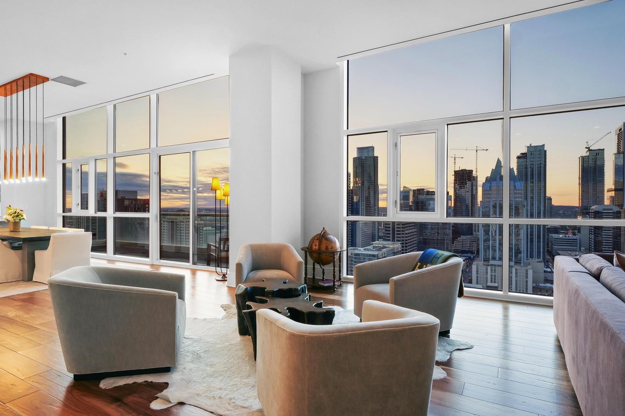 555 E 5th St, Unit 3022