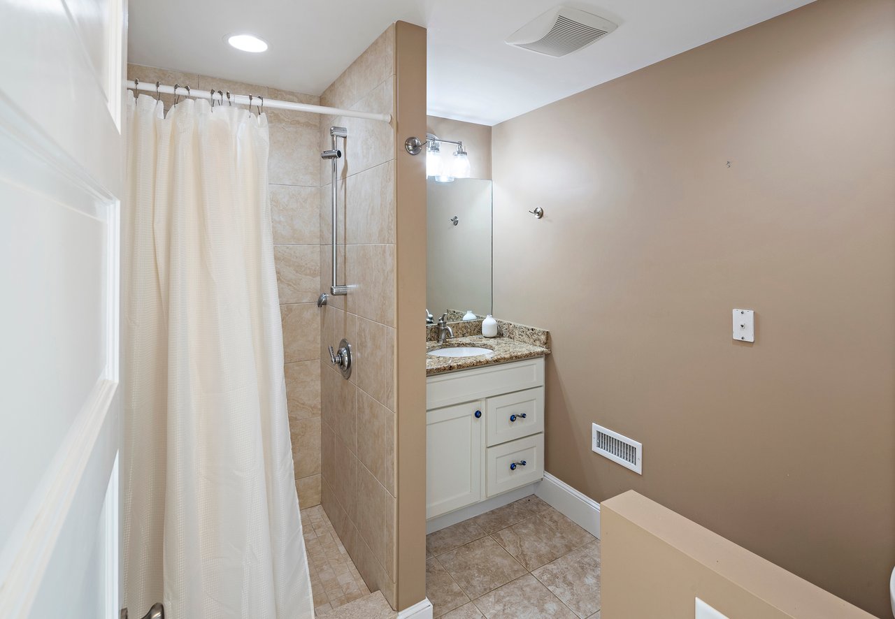 15 Beach Plum Meadows