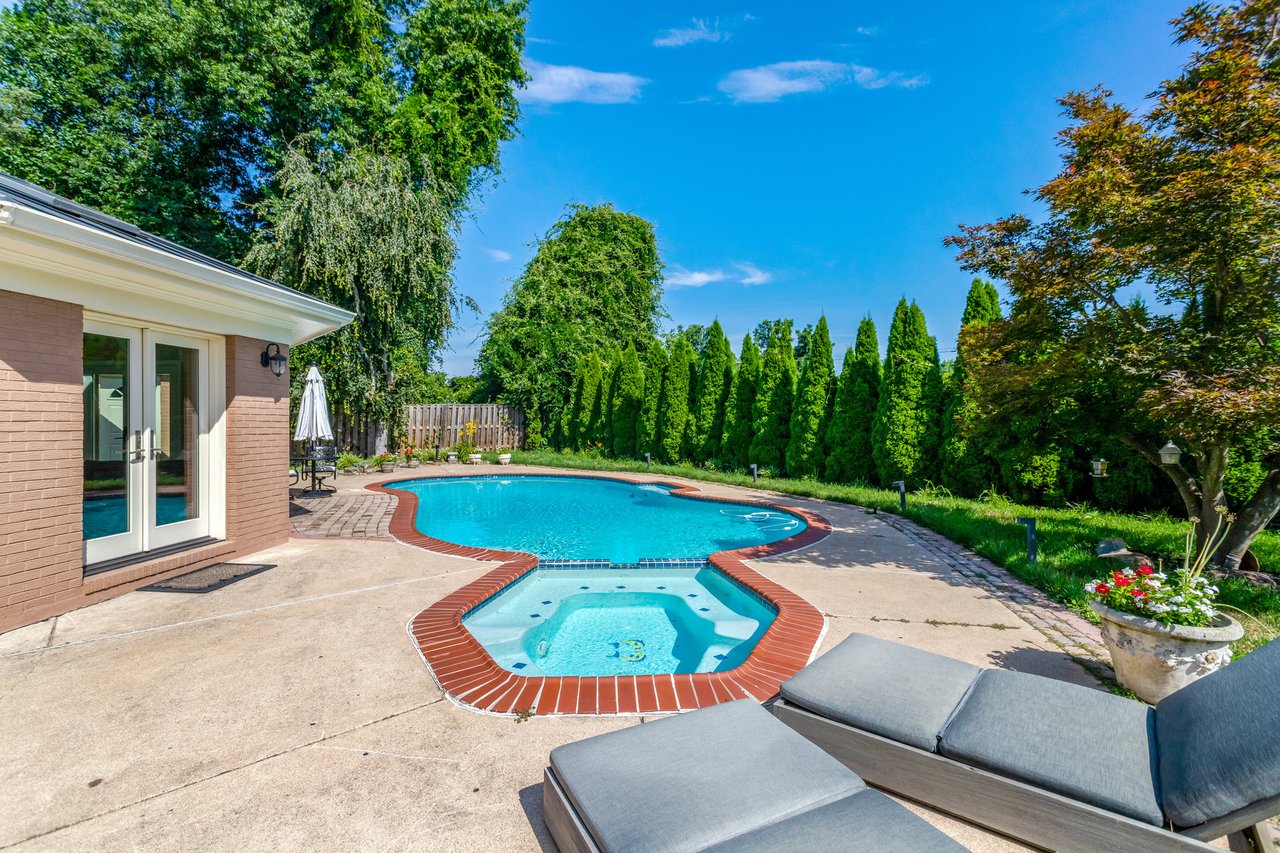 6280 Dunaway Ct