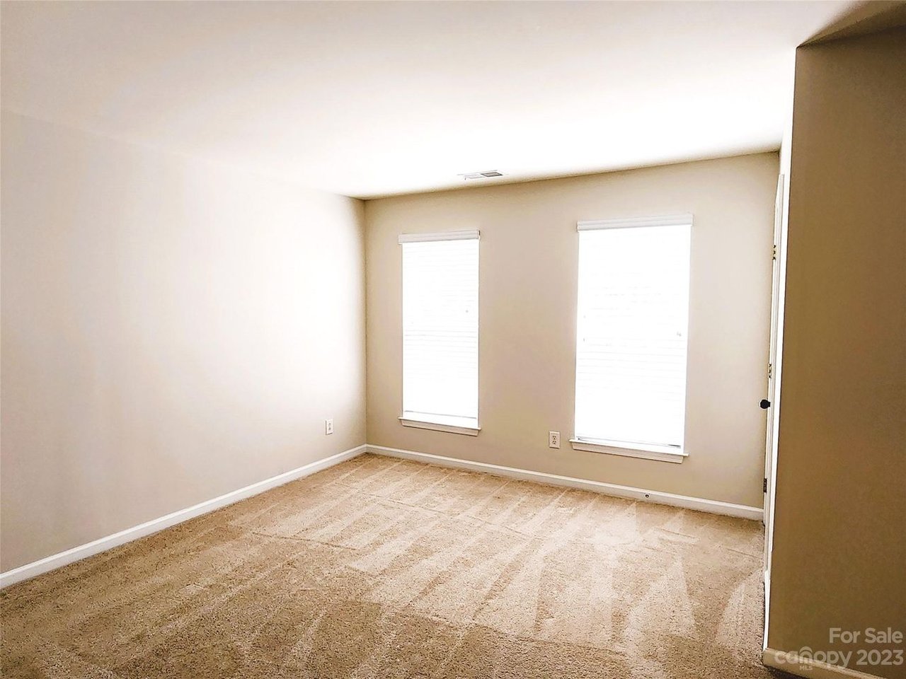 129 Beverly Chase Ln