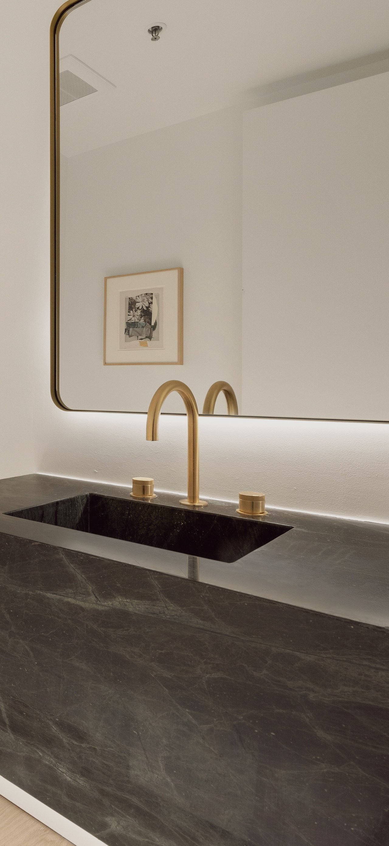 2122 Century Park Ln Unit: 109