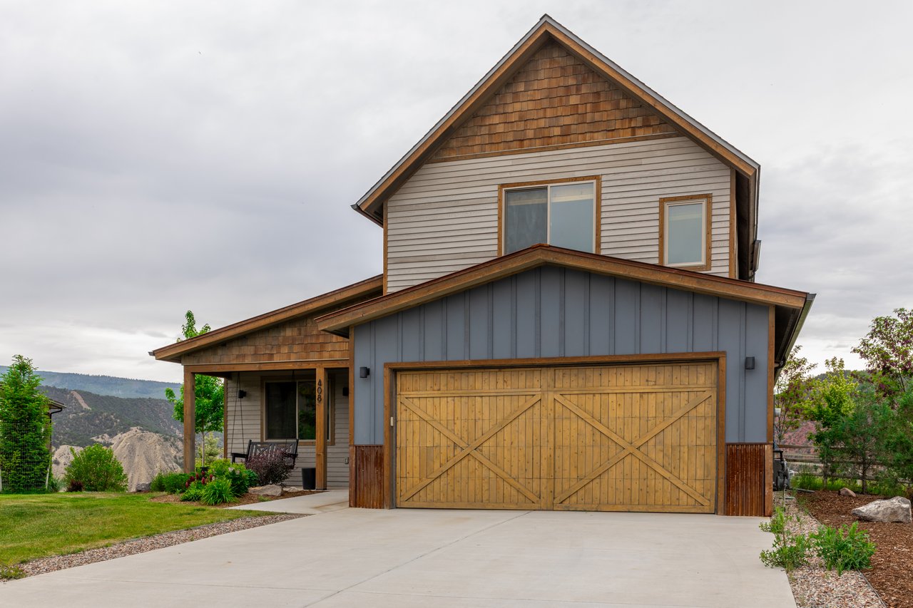 Pristine and Bright Four-Season Colorado Home