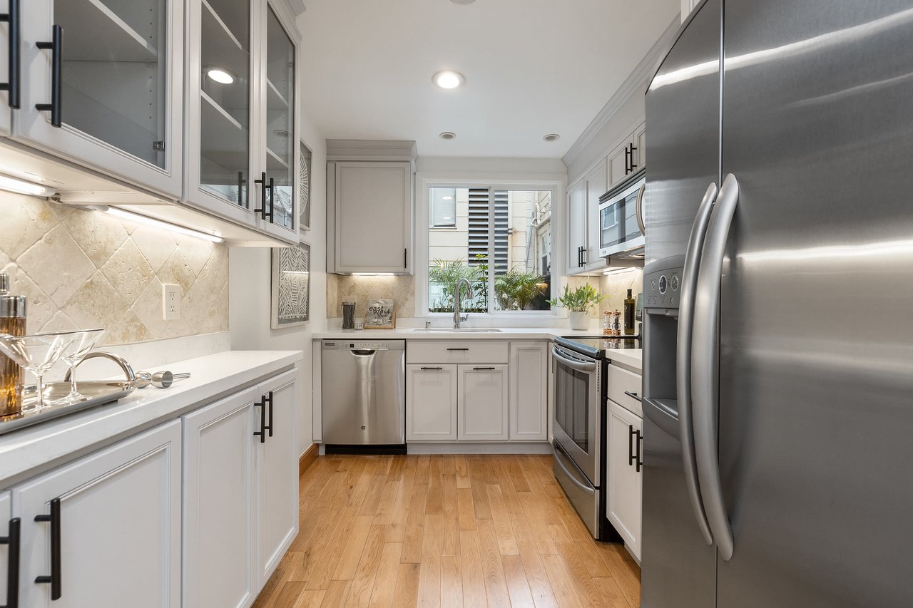 3234 Washington 