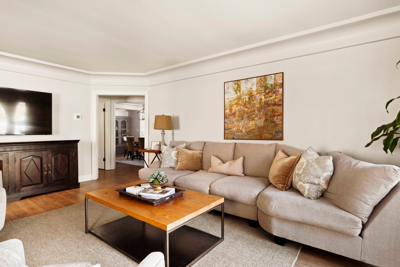 1274 Eagle Vista Drive