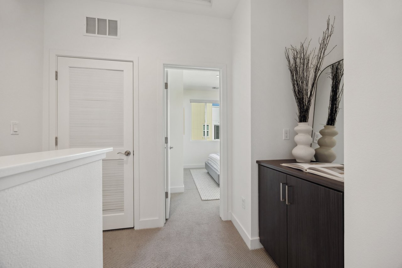 172 Uptown Cir