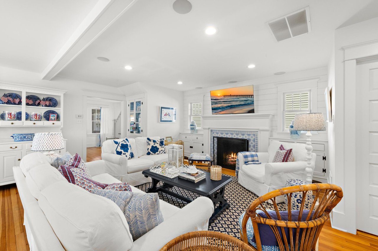 215 Ocean Ave