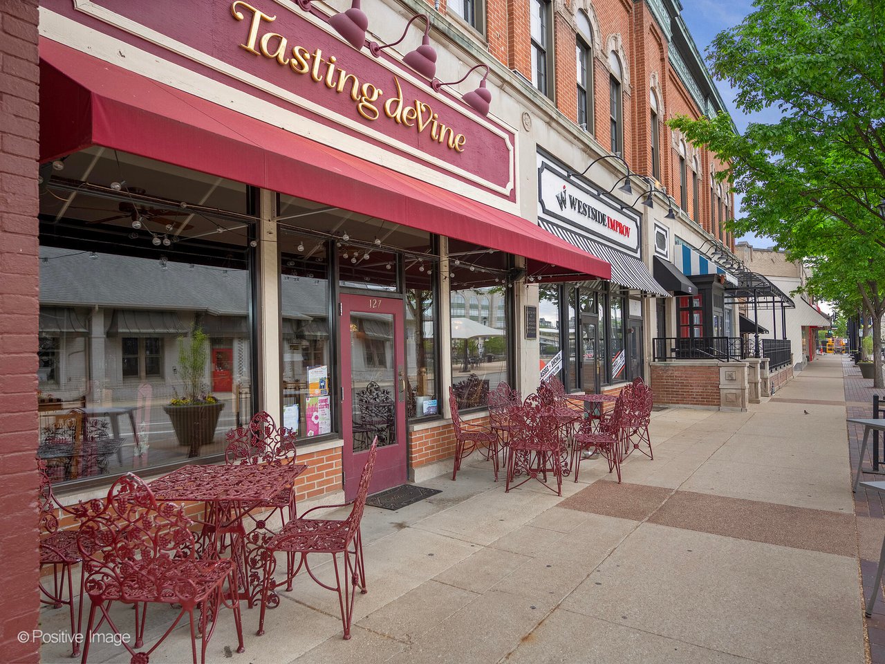 Living in Wheaton IL – What Move-Up Buyers Need to Know in 2026