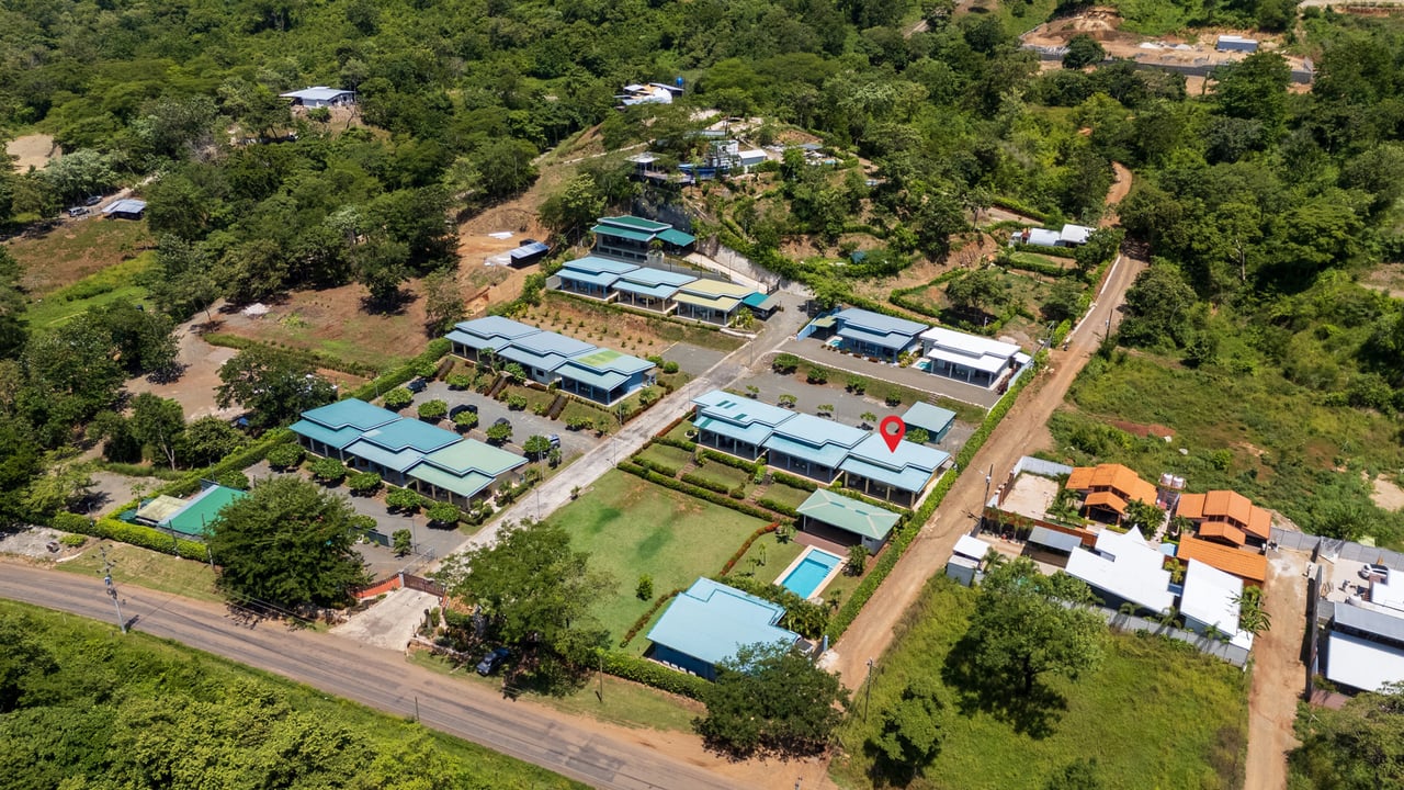 Laurel Condo Unit #20 | Affordable 2-Bedroom Condo in Gated Community near Playa Potrero