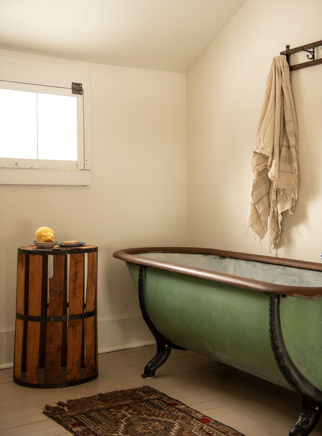 2884 West Glenville Road, West Charlton