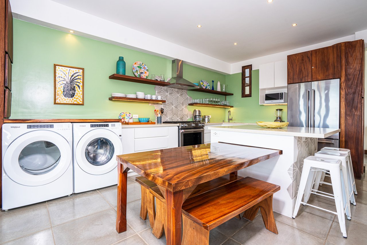 9 Calle La Ronda | A Contemporary Oceanview Modern Luxury near the Beach!