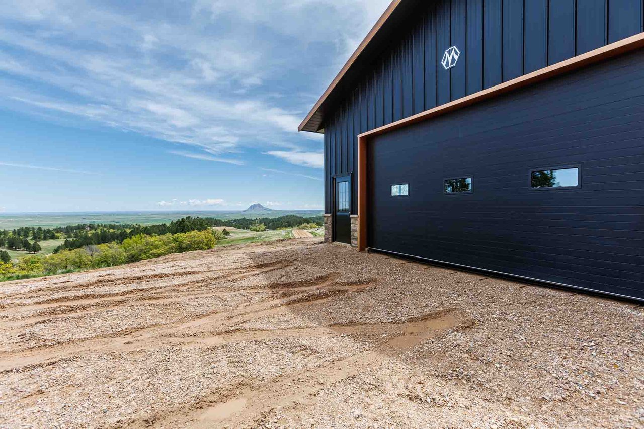 12275 Prairie View Loop