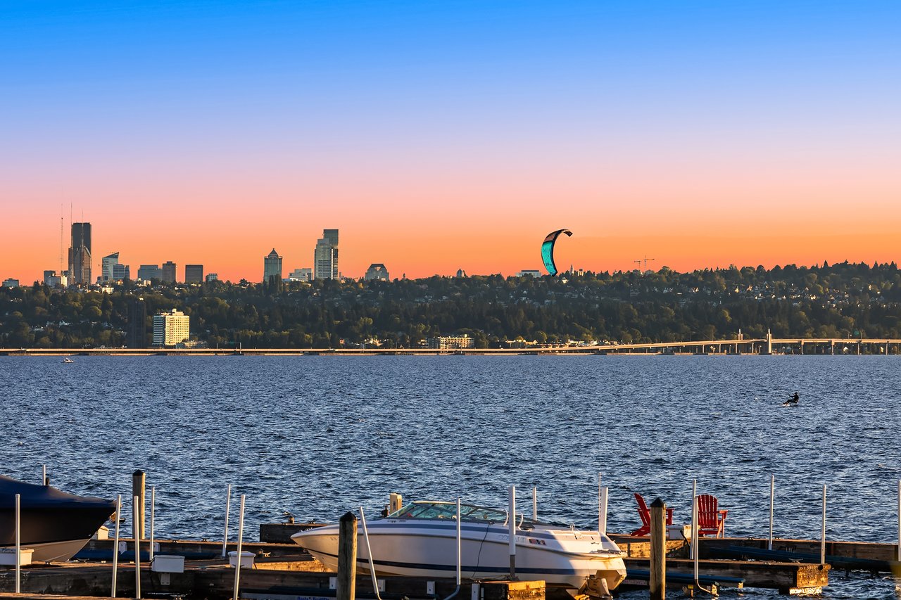 827 Lake Street S Unit: 208