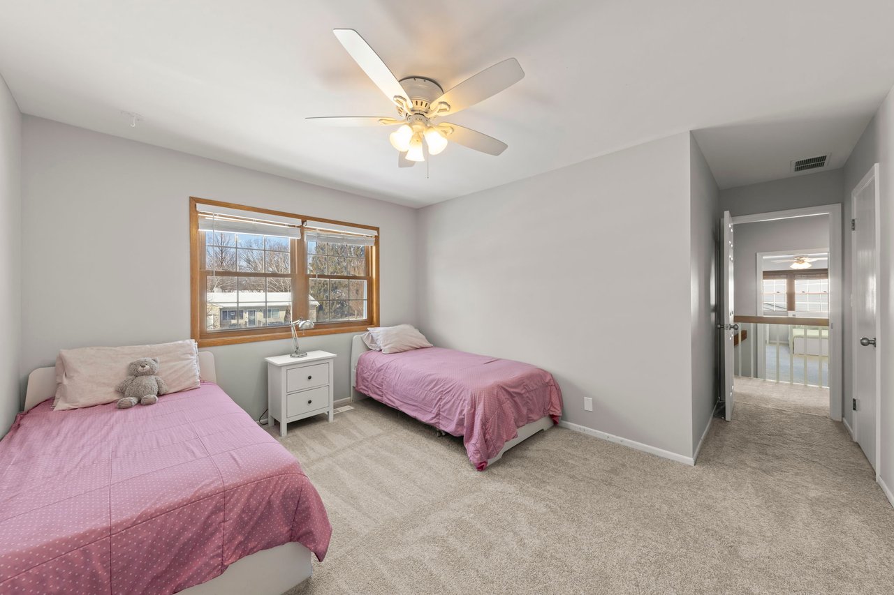 2240 Mecan Dr. Naperville