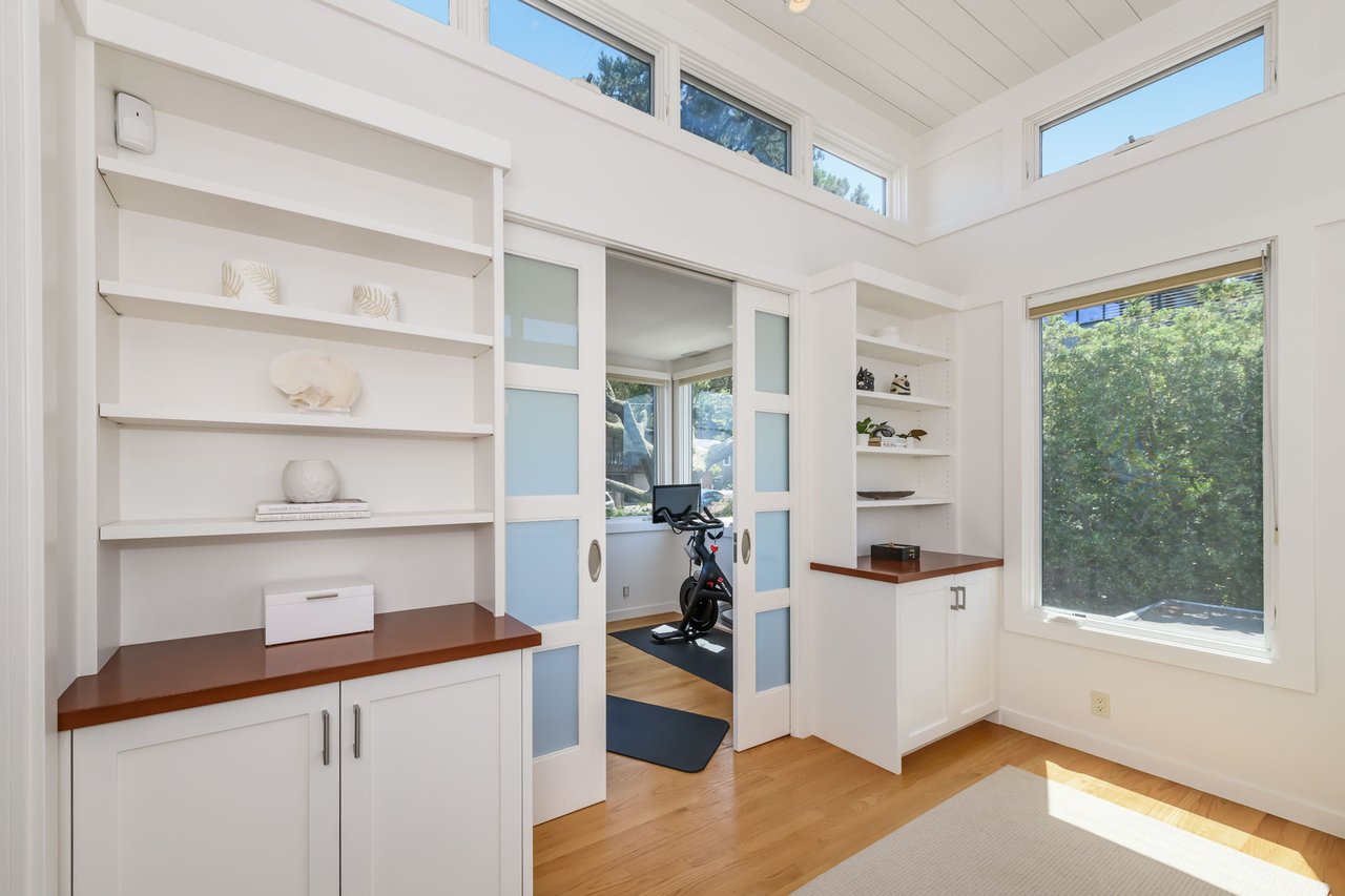 110 Cloud View Rd