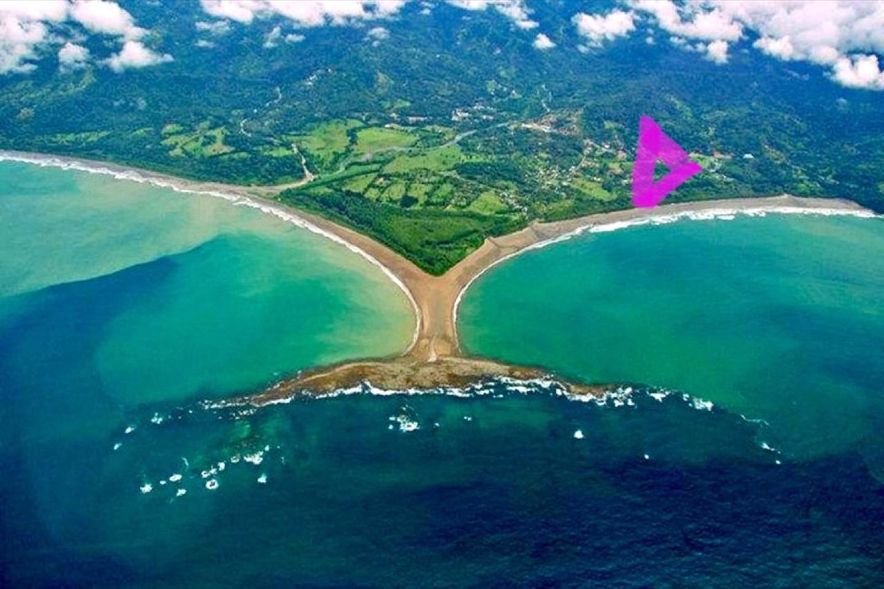 Investment Opportunity! Eco-Friendly Rental Property Near Playa Chaman and Playa Colonia