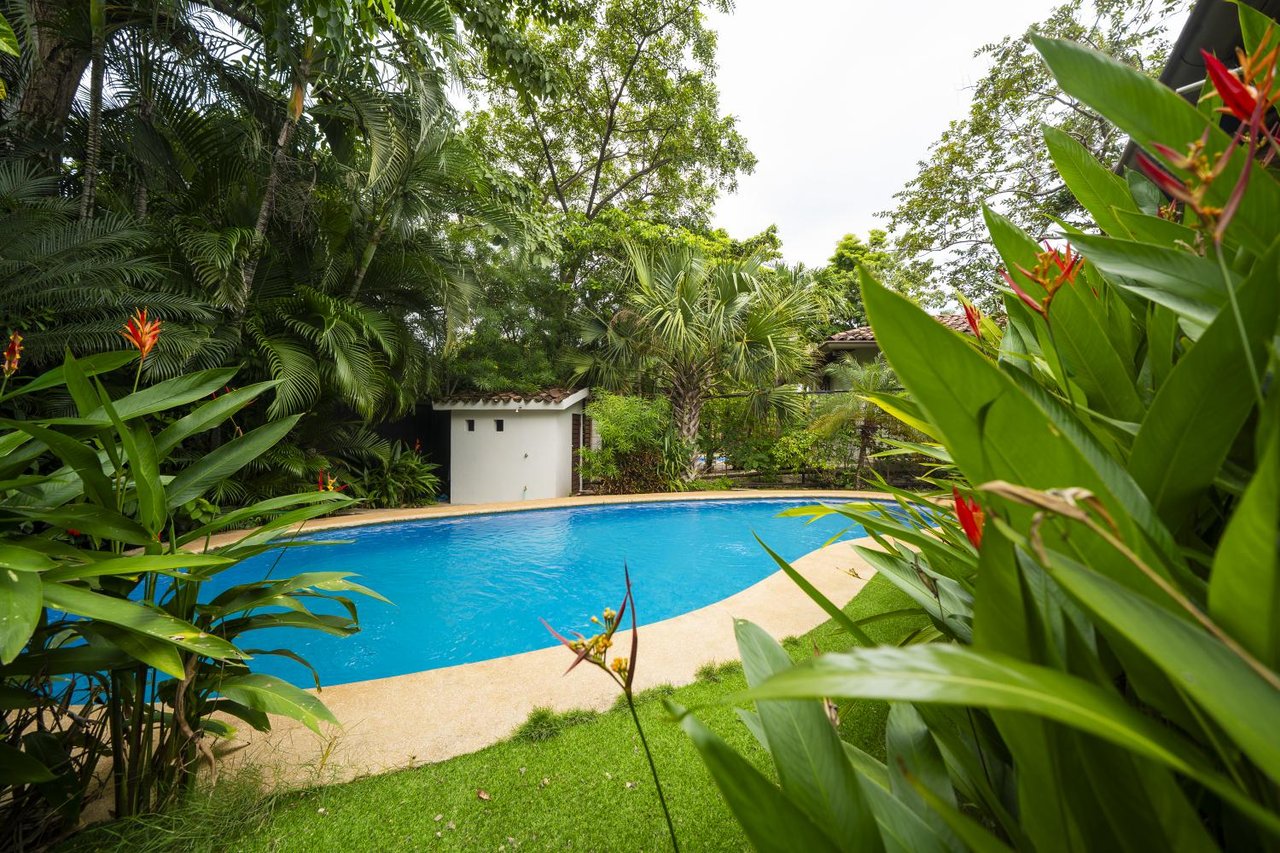 Villa Orquidea #17 | Charming 2-Bedroom Tropical Villa with Private Pool, Steps from Playa Langosta