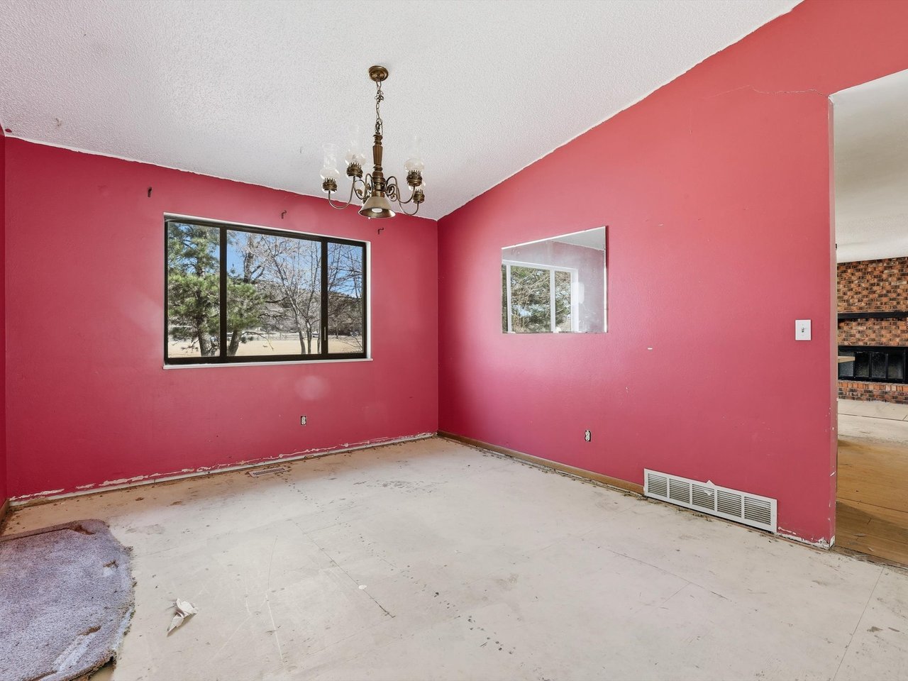 1186 Applewood Drive