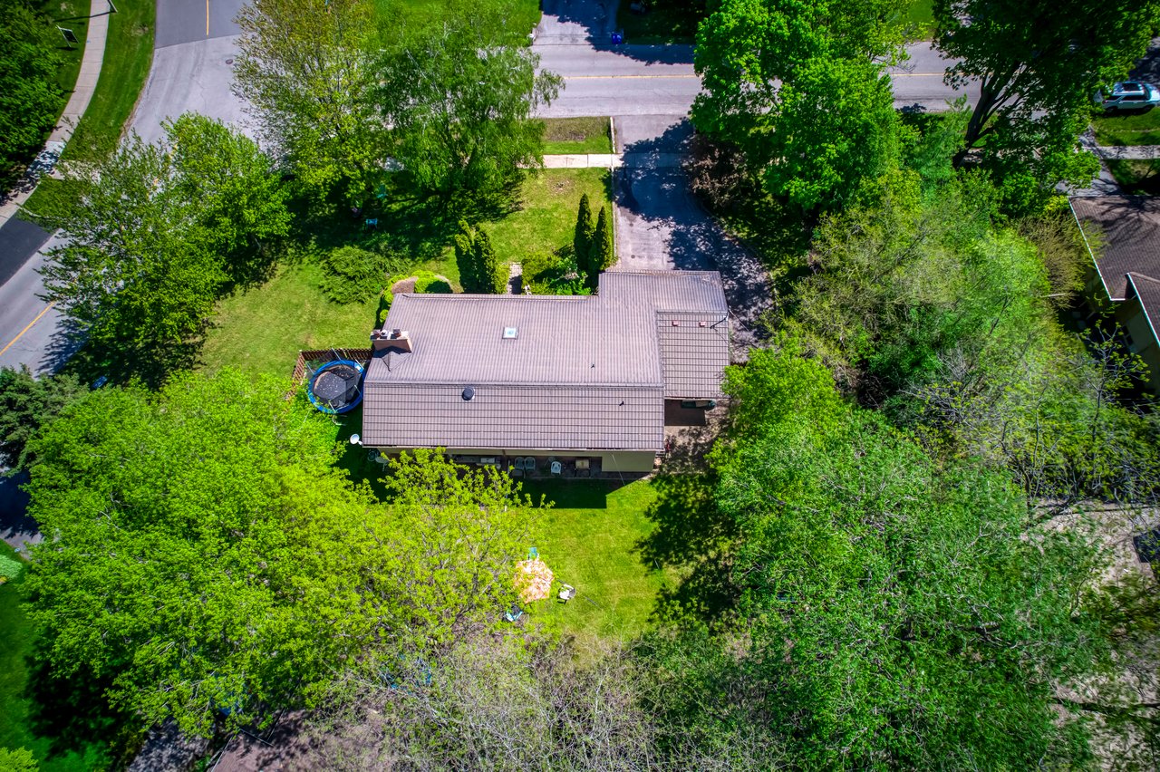 220 Woodhaven Park Dr, Oakville