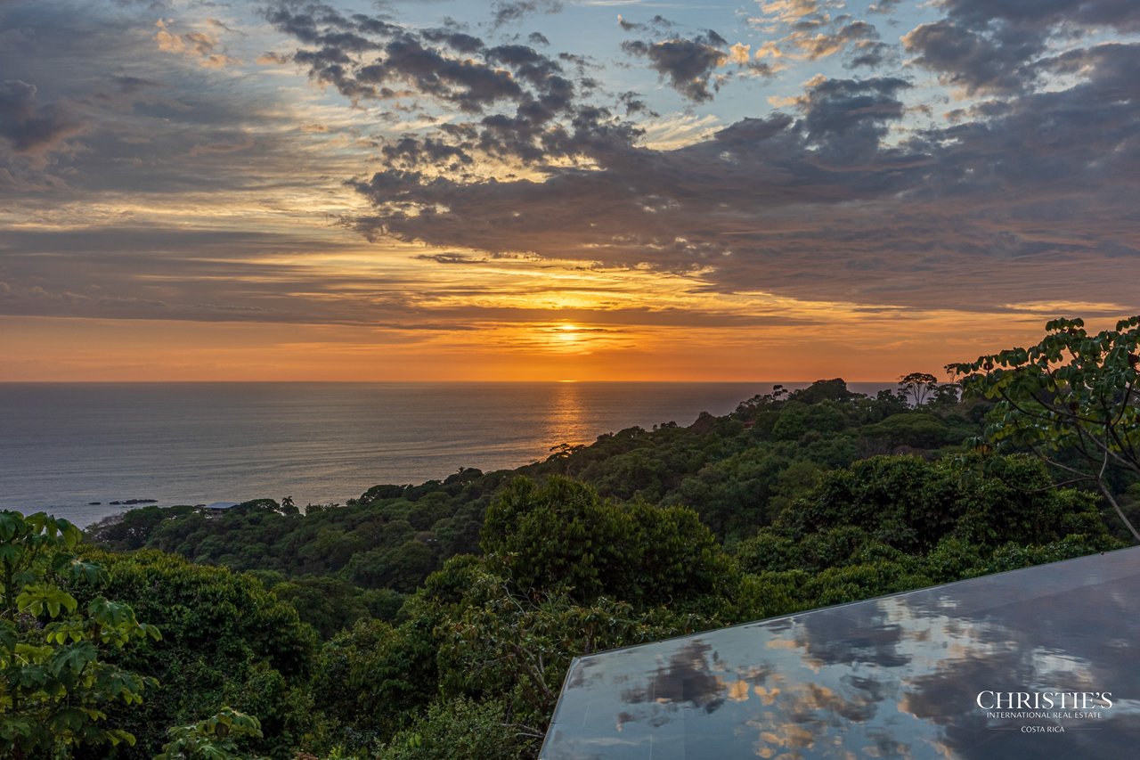 Luxury Estate in Escaleras- incredible ocean views 5.5 Acres