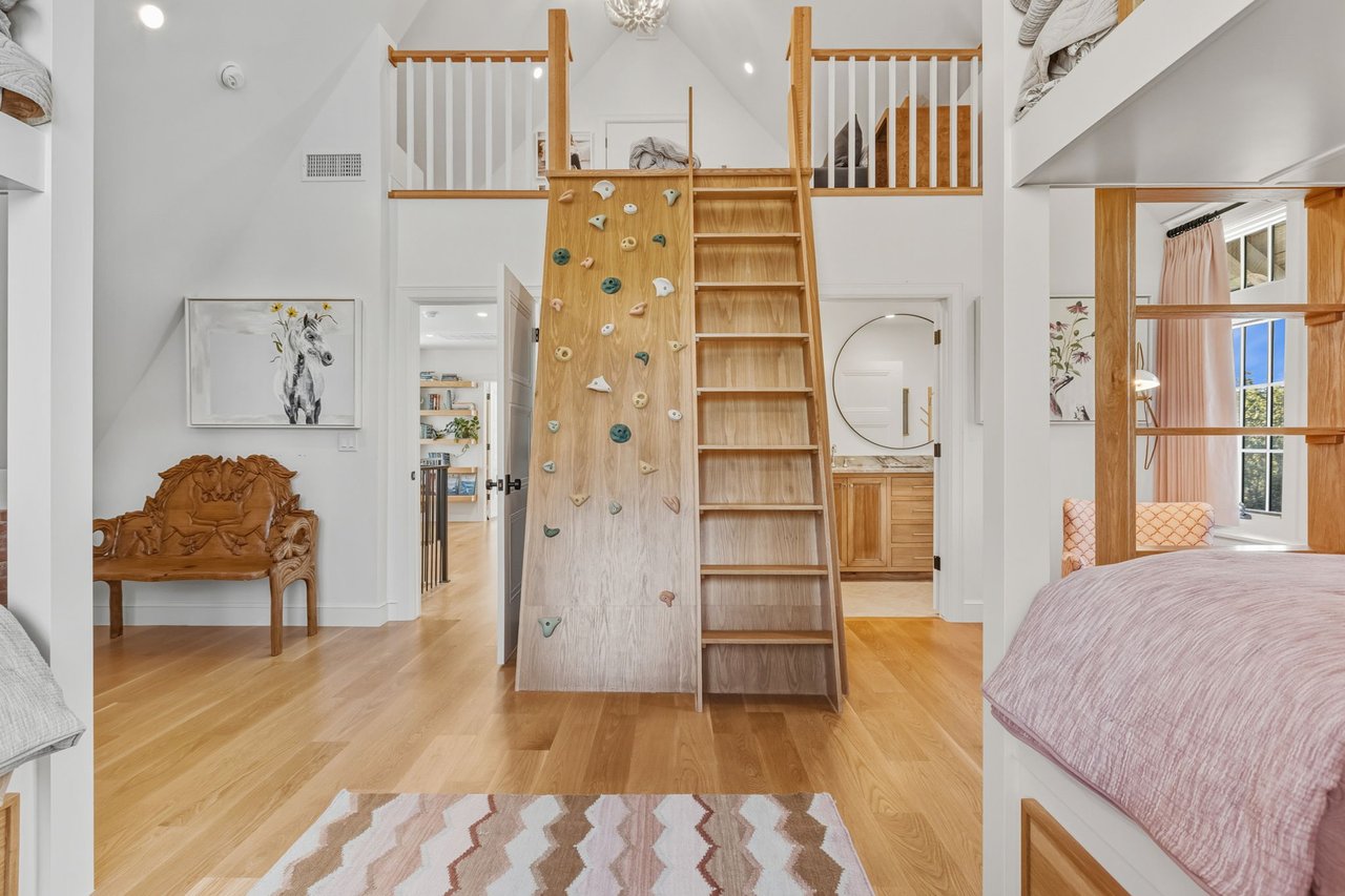 The Agency Oklahoma Listing of the Week - Legacy Masonry Home in Carlton Landing - Wyatt Poindexter - The Agency Oklahoma 