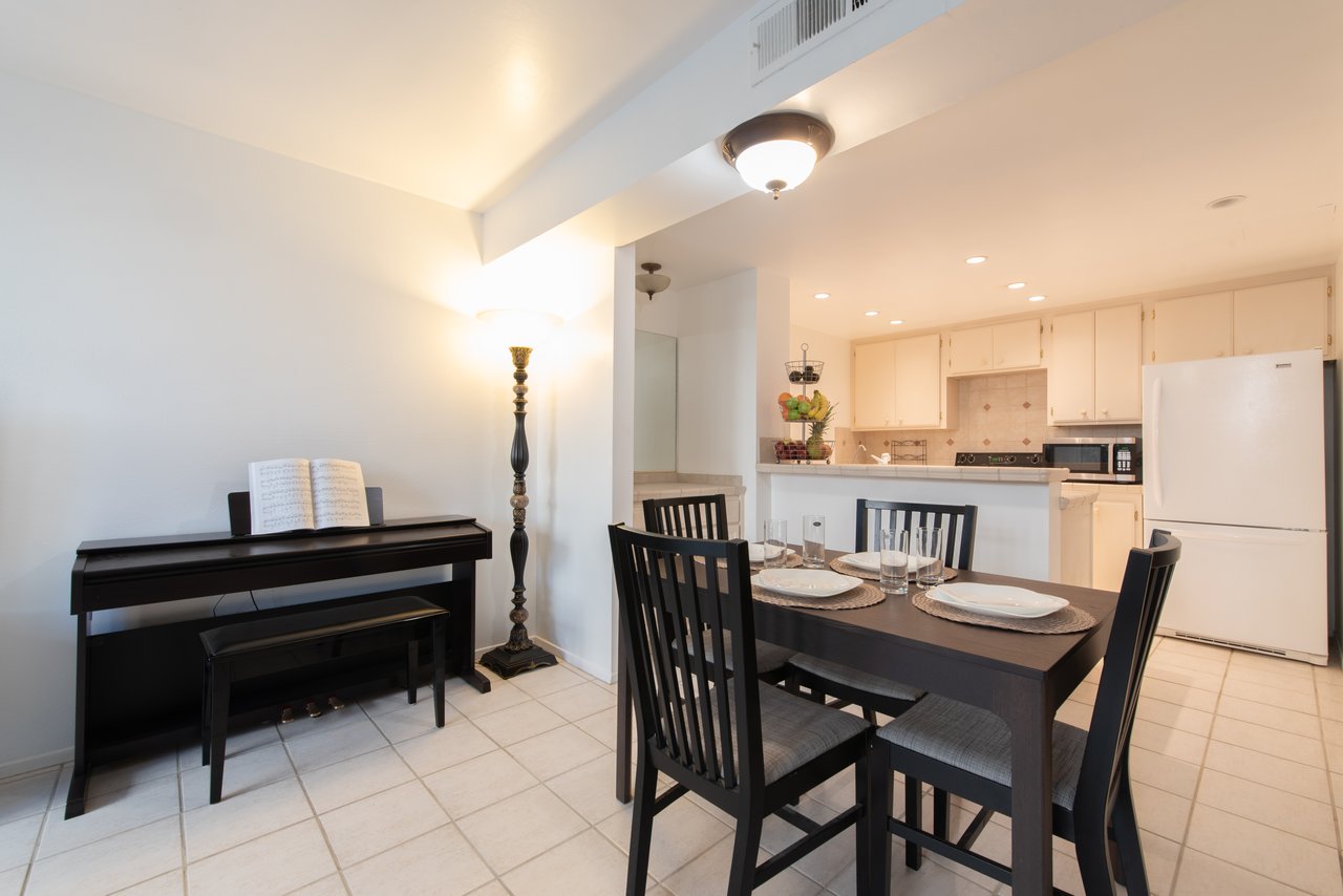 10535 Wilshire Blvd #D12, Westwood