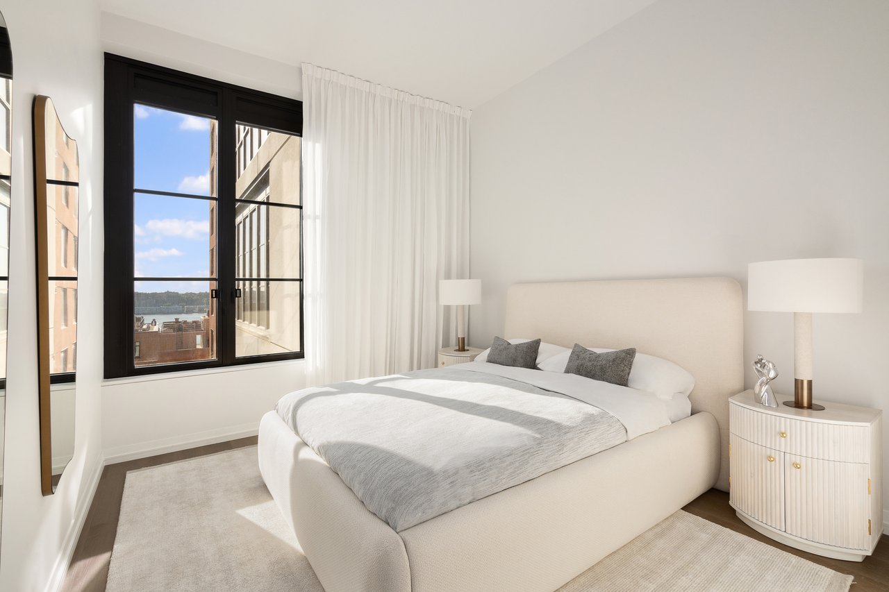 250 West 96th #17E