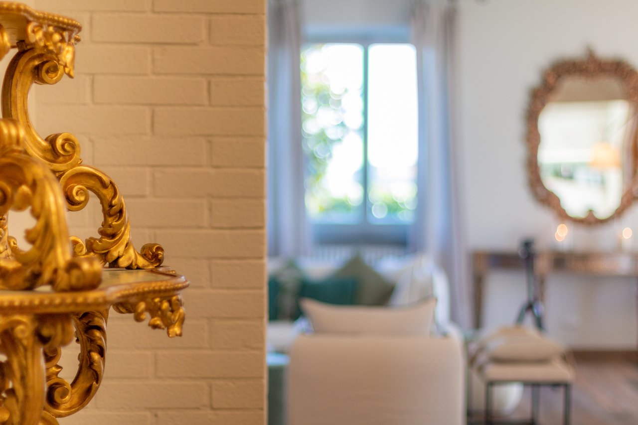 Tuscan Villa With Panoramic Country Views