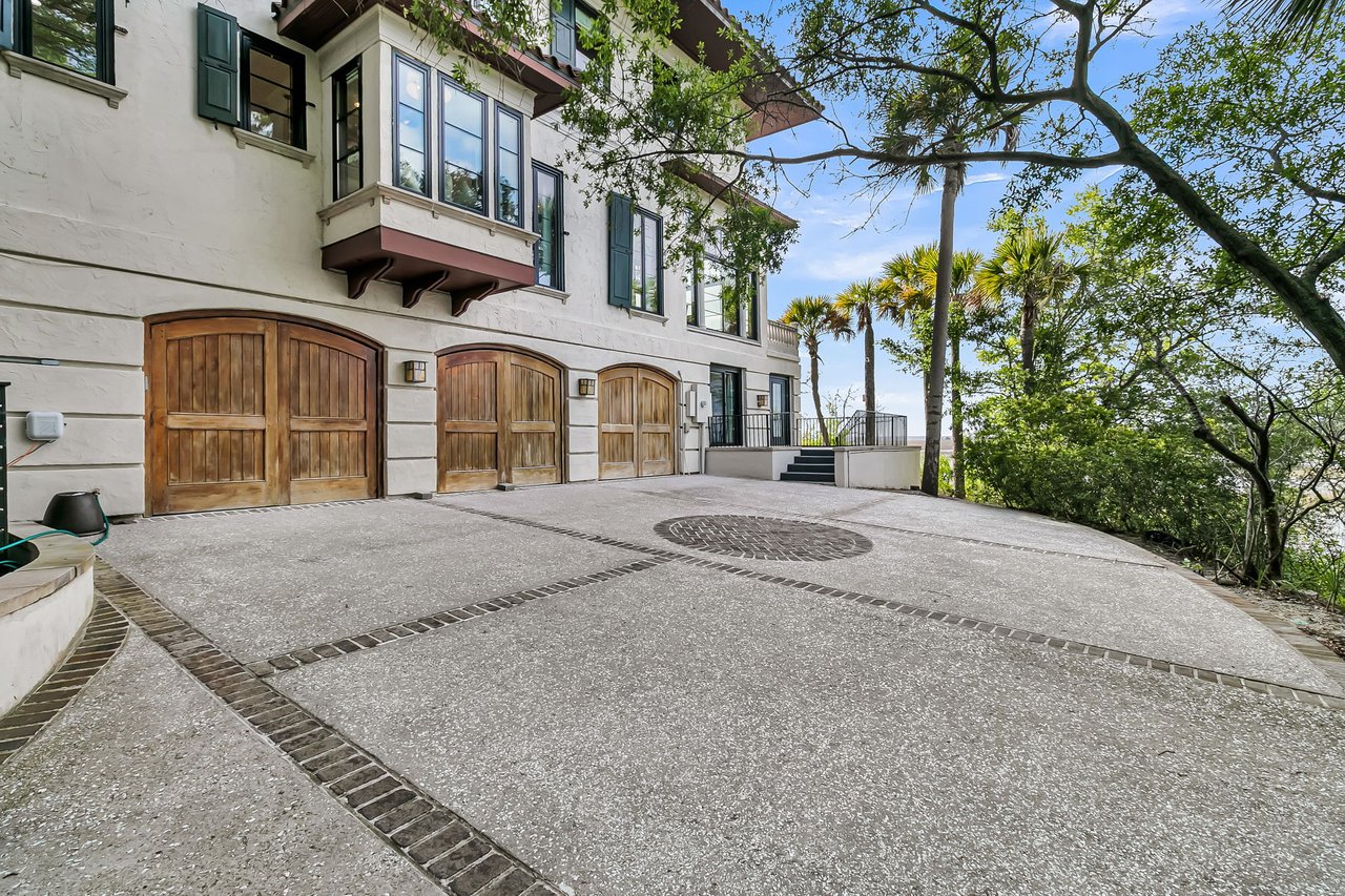 24 Seagrass Ln 