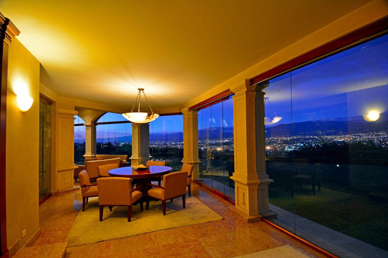 Hillgarden Estate in Escazu