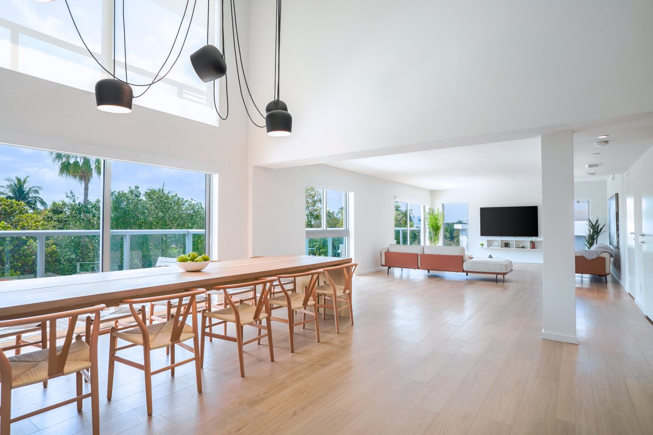 Beach Haus Bal Harbour Residences